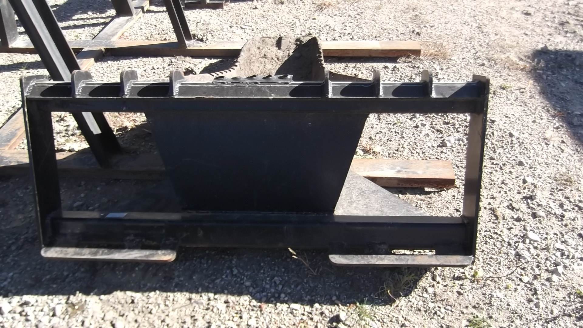 Edge Stump Removal Bucket